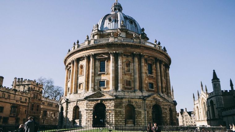 Radcliffe camera building in Oxford